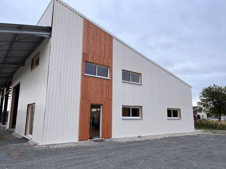 NOUVEAU DEPOT HOURTIN 250702